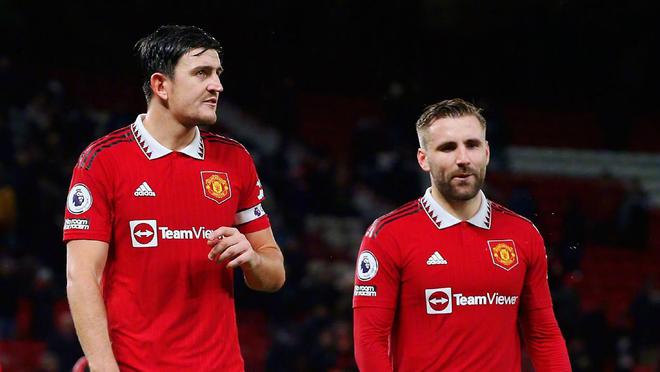 整个足球界 整个足球界