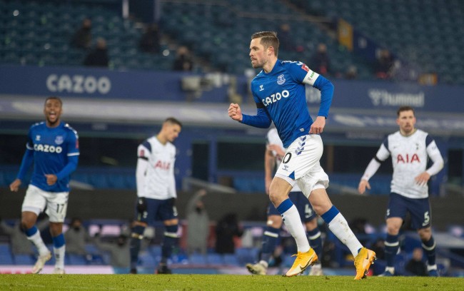 昔日中超射 昔日中超射